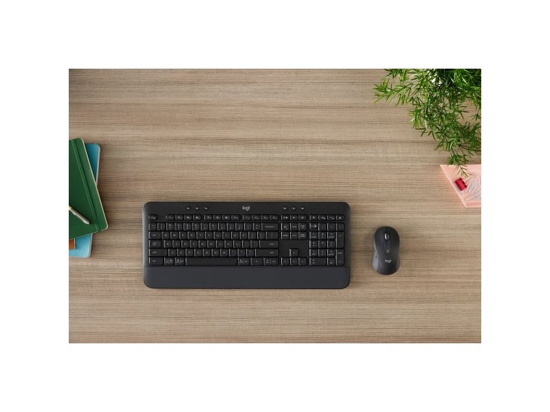 Kлаиатура с безжична мишка Logitech MK650 QWERTY