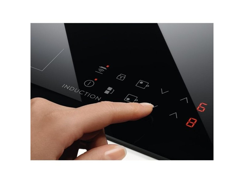 Индукционен Котлон Electrolux