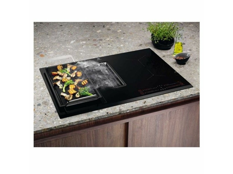 Индукционен Котлон Electrolux