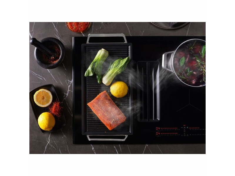 Индукционен Котлон Electrolux TCH74B01FB 71 cm 3200 W 7350 W
