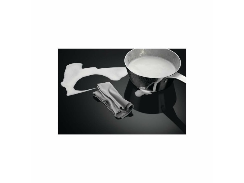 Индукционен Котлон Electrolux TCH74B01FB 71 cm 3200 W 7350 W