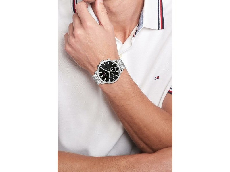 Мъжки часовник Tommy Hilfiger 1710498 Черен Сребрист (Ø 44 mm) Мъжки часовник Tommy Hilfiger 1710498 Черен Сребрист (Ø 44 mm)