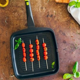 Оребрен Тиган BRA FOODIE 28X28 Неръждаема стомана Алуминий Ø 28 cm