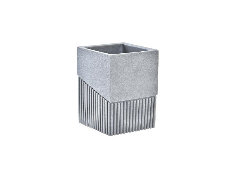 Поставка за четка за зъби DKD Home Decor Сив Смола 7,6 x 7,6 x 10 cm Поставка за четка за зъби DKD Home Decor Сив Смола 7,6 x 7,6 x 10 cm