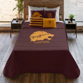 Пух Harry Potter Gryffindor Многоцветен 235 x 4 x 270 cm 135 легло