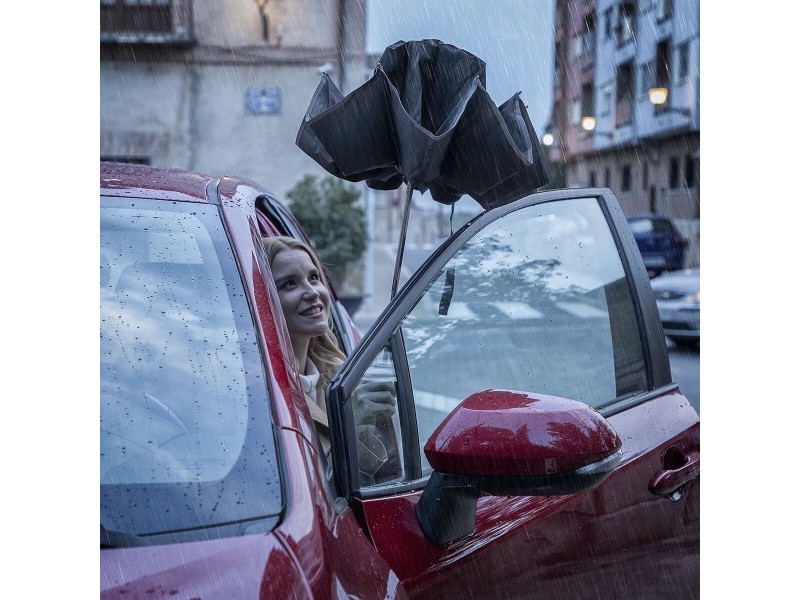 Сгъваем Чадър с Обратно Затваряне с LED Folbrella InnovaGoods