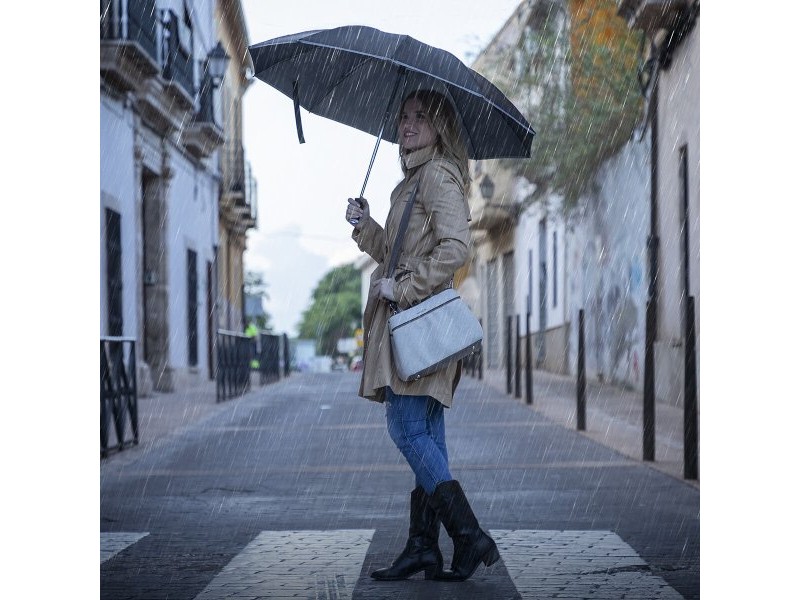 Сгъваем Чадър с Обратно Затваряне с LED Folbrella InnovaGoods