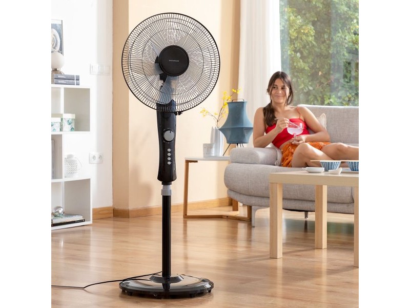 Вентилатор с крака InnovaGoods Breezinn Черен 45 W Вентилатор с крака InnovaGoods Breezinn Черен 45 W