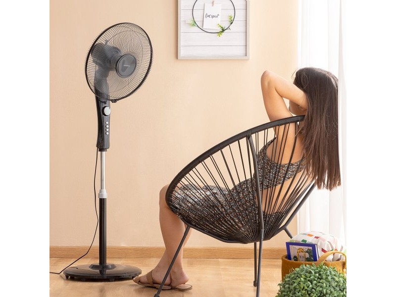 Вентилатор с крака InnovaGoods Breezinn Черен 45 W