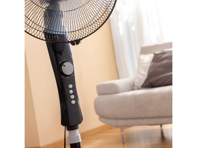 Вентилатор с крака InnovaGoods Breezinn Черен 45 W Вентилатор с крака InnovaGoods Breezinn Черен 45 W