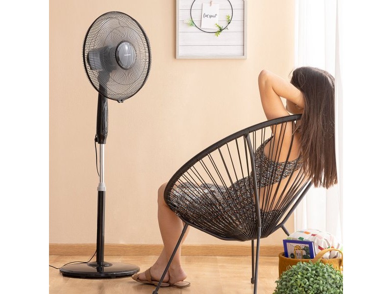 Стоящ Вентилатор с Дистанционно Управление InnovaGoods Airstreem Черен 45 W