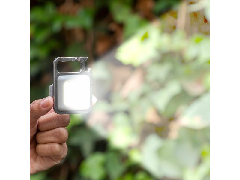 Мини Акумулаторно и Магнитно LED Фенерче 7 в 1 Micolth InnovaGoods