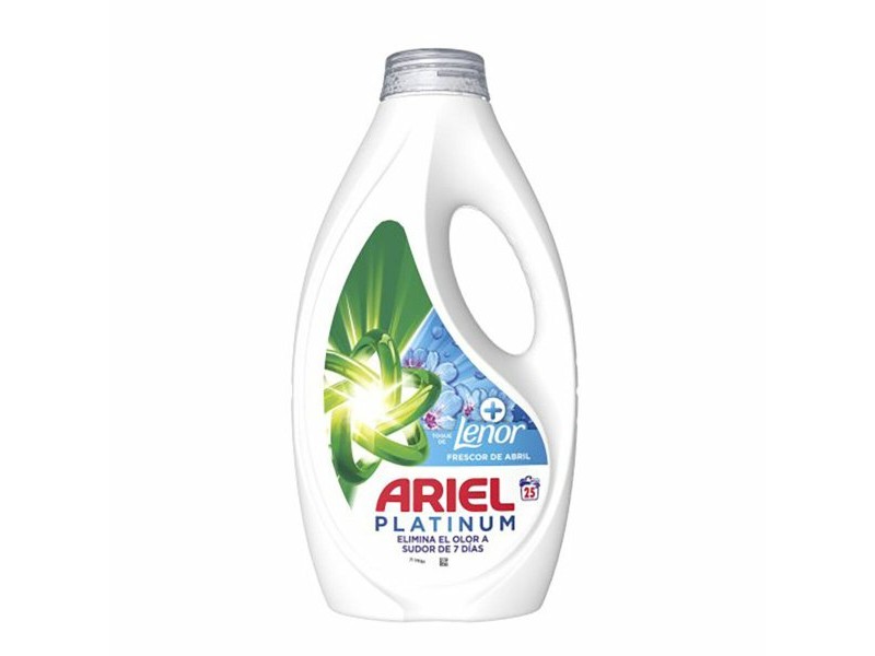 Течен перилен препарат Ariel 300 ml