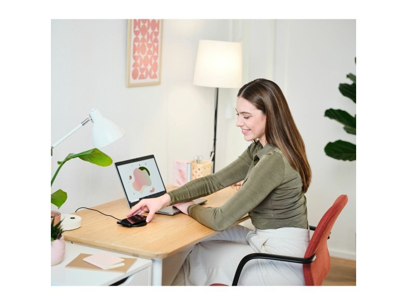 Безжично зарядно Trust 24784 Черен USB-C 15 W Безжично зарядно Trust 24784 Черен USB-C 15 W