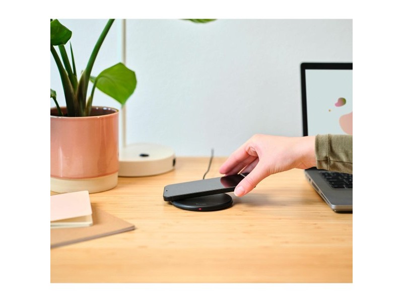 Безжично зарядно Trust 24784 Черен USB-C 15 W Безжично зарядно Trust 24784 Черен USB-C 15 W