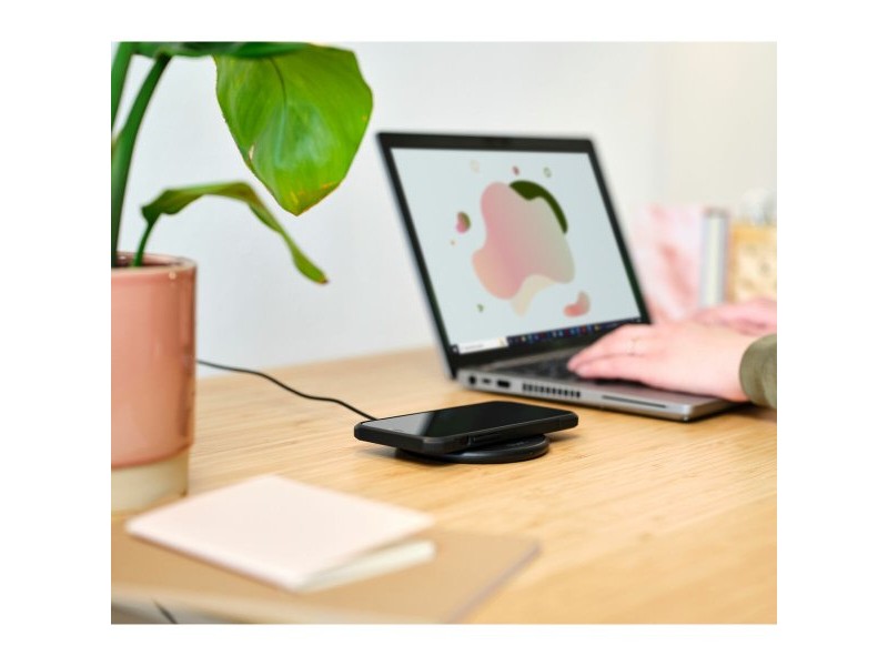 Безжично зарядно Trust 24784 Черен USB-C 15 W Безжично зарядно Trust 24784 Черен USB-C 15 W