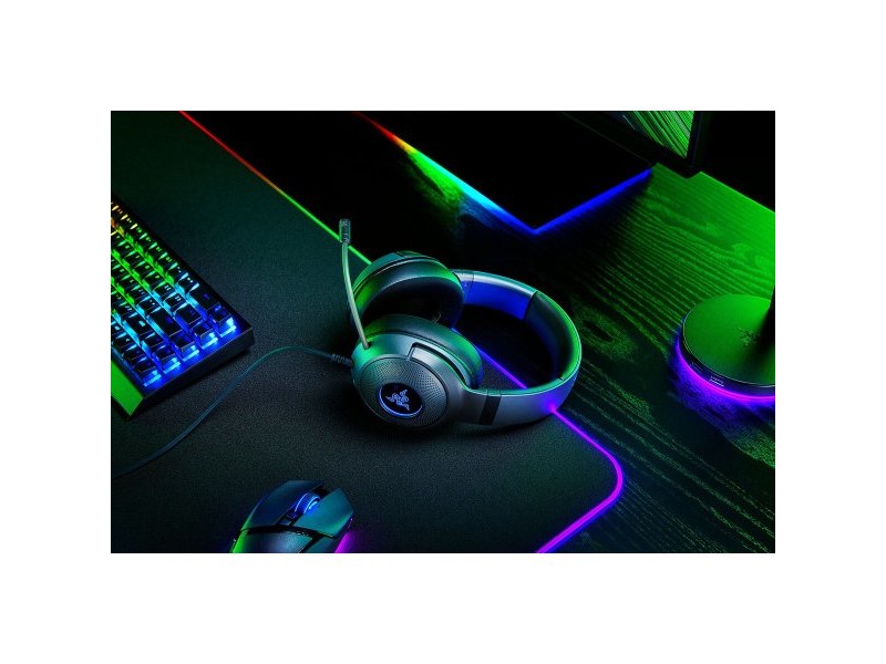Слушалки за игра с микрофон Razer RZ04-03750300-R3M1