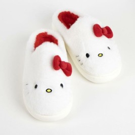 домашните пантофи Hello Kitty