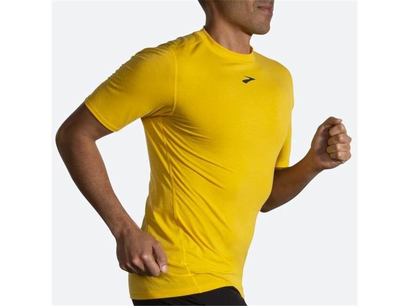 Мъжка тениска с къс ръкав Brooks High Point Жълт