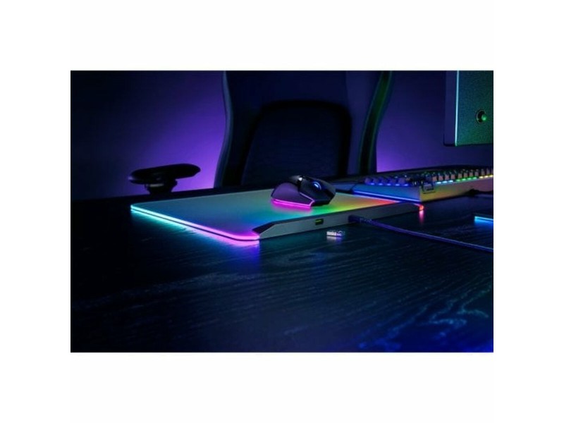 Пад за игра с LED осветление Razer Firefly V2 Pro NaN –  BB Подложки за мишки за геймъри
