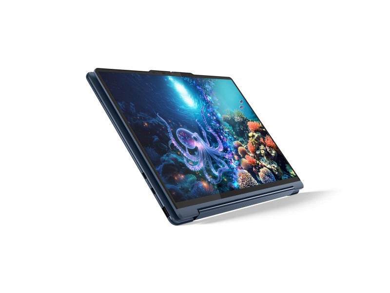 Лаптоп Lenovo 83LC001SSP 14 Intel Core Ultra 7 258V 32 GB RAM 1 TB SSD Испанска Qwerty NaN –  BB Лаптопи