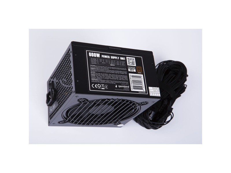 Захранване GEMBIRD CCC-PSU80P-BBP-600 600 W 80 Plus Bronze NaN –  BB Захранвания