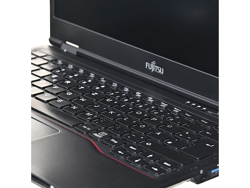 Лаптоп Fujitsu U7311i5-1135G716G256GB13,3FHDW11p (След ремонт A) NaN –  BB Лаптопи