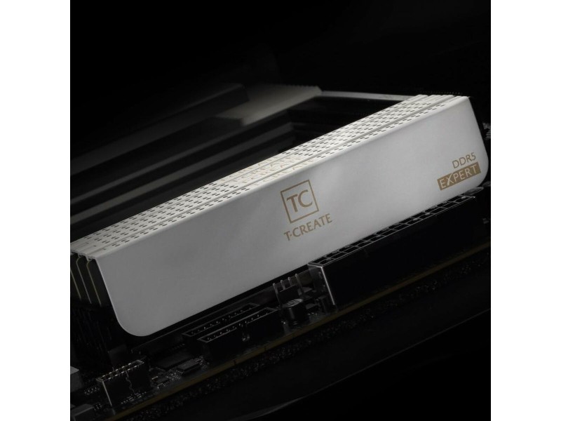 RAM памет Team Group CTCWD532G6000HC38GDC01 NaN –  BB Основна памет