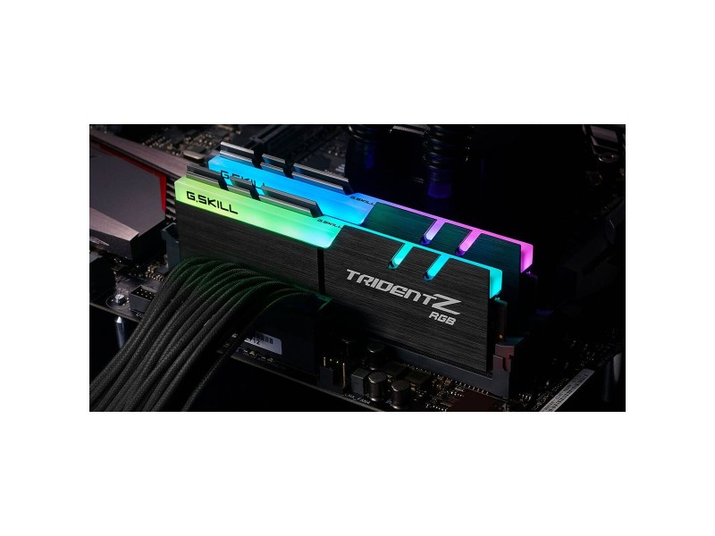 RAM памет GSKILL F4-4600C20D-32GTZR 32 GB DDR4 2666 MHz 4600 MHz CL20 RAM памет GSKILL F4-4600C20D-32GTZR 32 GB DDR4 2666 MHz 4600 MHz CL20 NaN – BB Основна памет