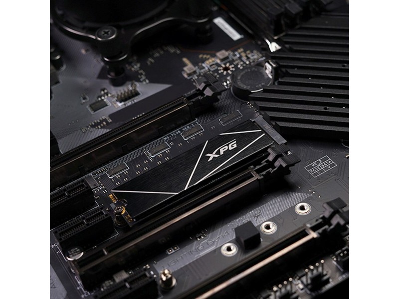 Твърд диск Adata GAMMIX S70 BLADE 512 GB SSD NaN –  BB Твърди солидни твърди дискове