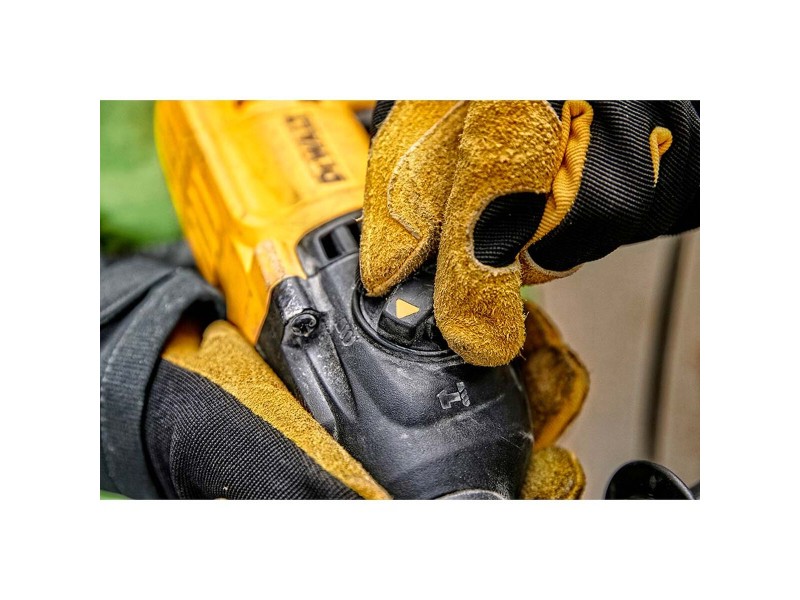 Ударна бормашина Dewalt 1500 RPM NaN –  BB Ротационни чукове