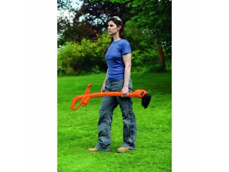 Електрически Тример Black & Decker 300 W 230 V NaN –  BB Тример