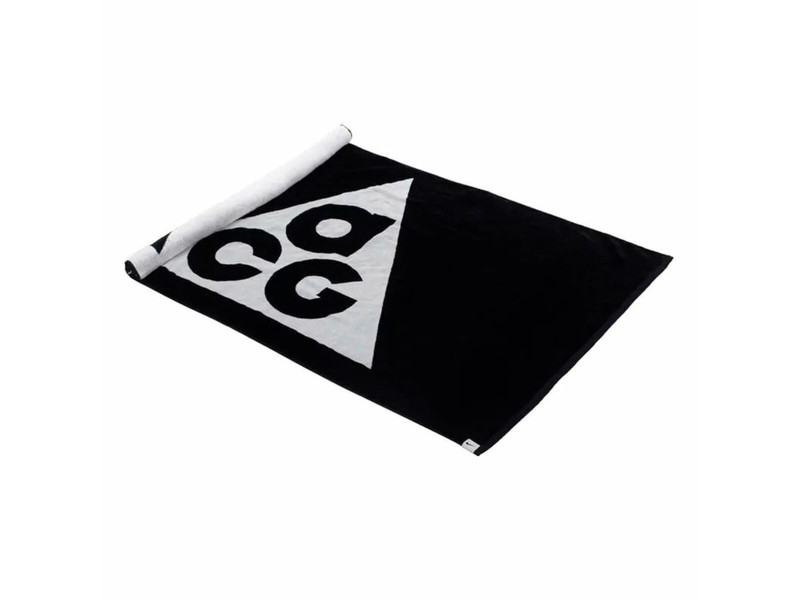 Спортна кърпа Nike ACG Бял Черен 145 x 80 cm NaN –  BB Спортни кърпи