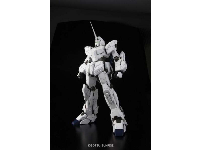 Фигурки на Герои Bandai PG 1/60 UNICORN GUNDAM Анимация и аниме NaN –  BB Кукли и екшън фигури
