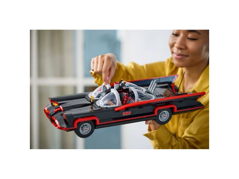 Строителна Игра Lego BATMAN 76328 The Classic TV Series Batmobile 1822 Части NaN –  BB Изграждане на игри