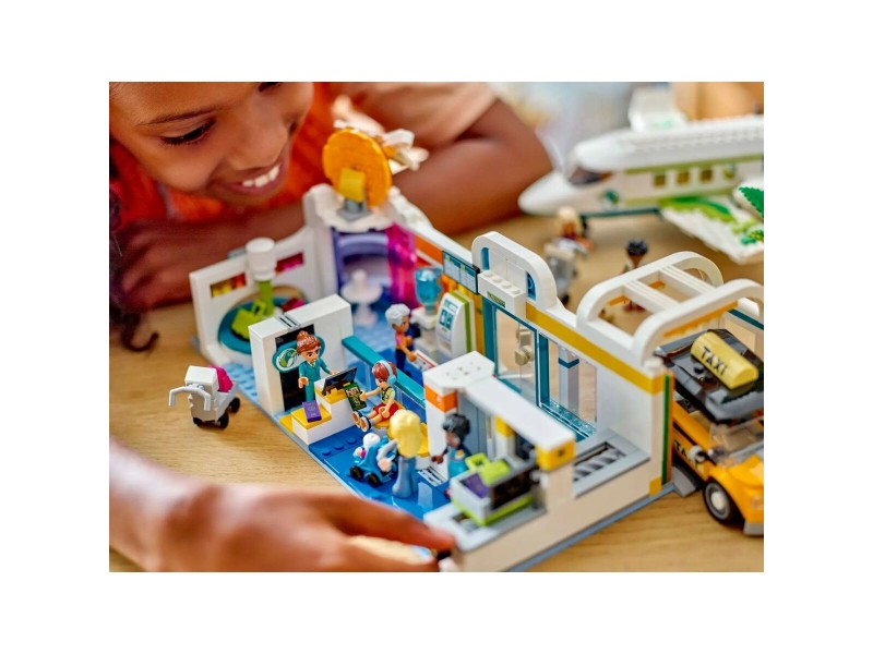 Строителна Игра Lego FRIENDS 42656 Heartlake City Airport 958 Части NaN –  BB Изграждане на игри