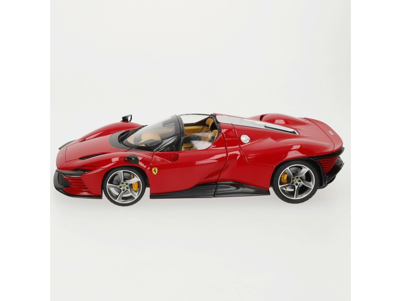 Кола Bburago Ferrari Daytona SP 1:18 NaN –  BB Автомобили и състезателни коли
