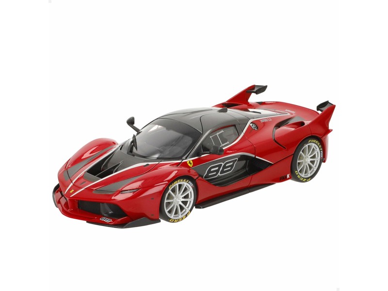 Кола Bburago Ferrari FXX K #88 1:18 NaN –  BB Автомобили и състезателни коли