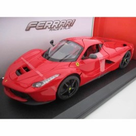 Кола Bburago Ferrari 1:18