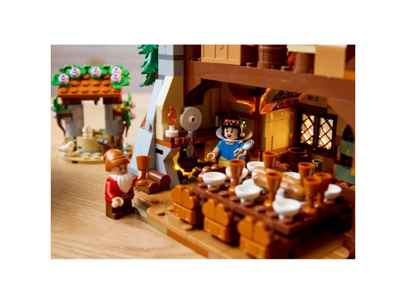Строителна Игра Lego Casita de Blancanieves y los siete enanitos 2228 Части NaN –  BB Изграждане на игри