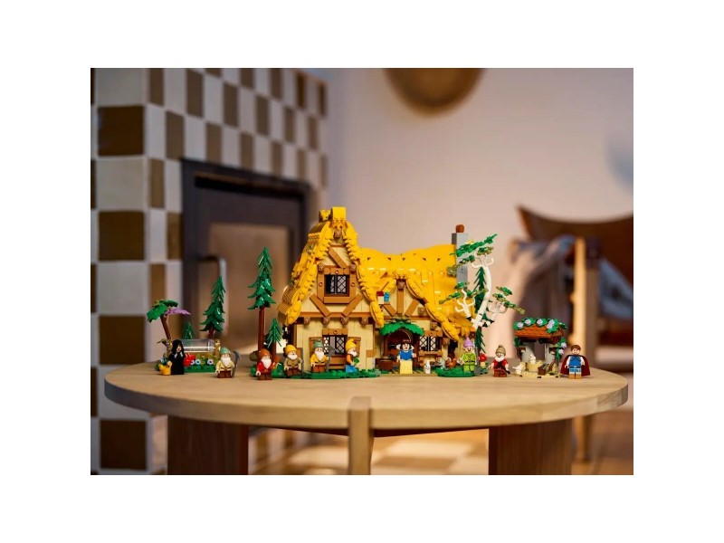 Строителна Игра Lego Casita de Blancanieves y los siete enanitos 2228 Части NaN –  BB Изграждане на игри