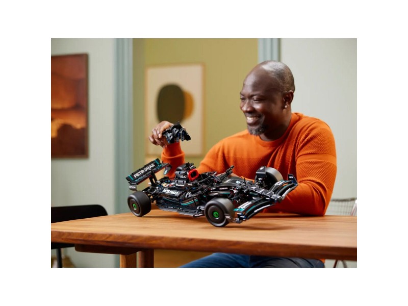 Строителна Игра Lego Technic 42171 Mercedes-AMG F1 W14 E Performance Многоцветен NaN –  BB Изграждане на игри