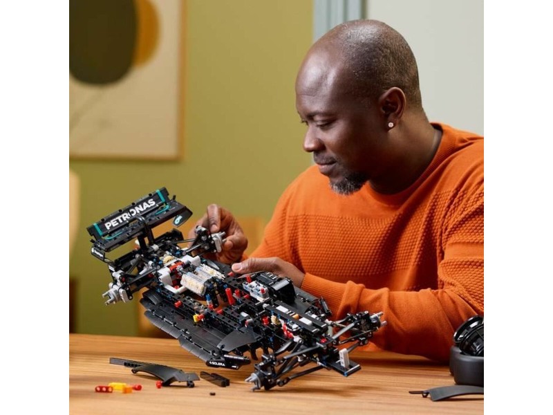 Строителна Игра Lego Technic 42171 Mercedes-AMG F1 W14 E Performance Многоцветен NaN –  BB Изграждане на игри