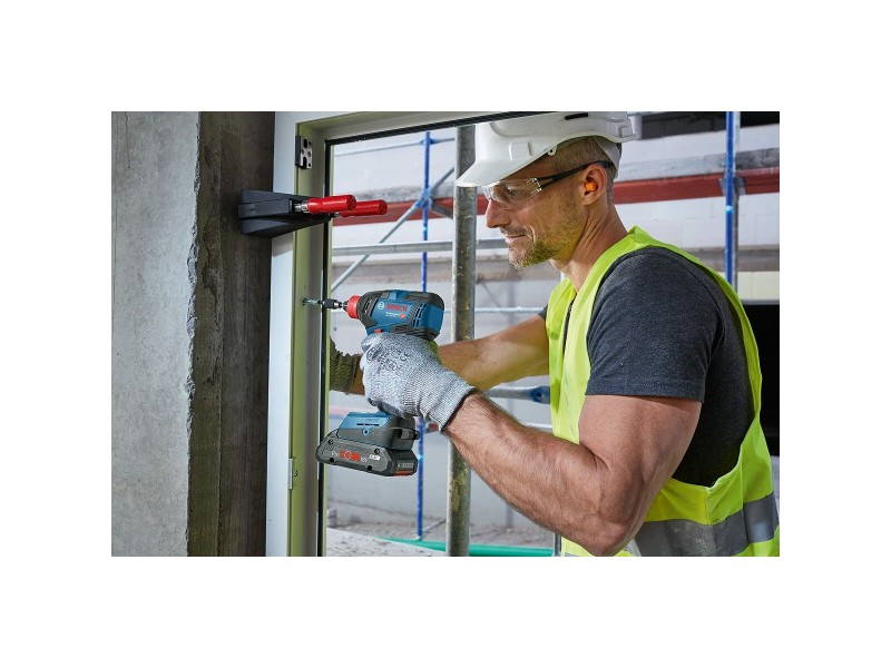 Стрелкаща бормашина BOSCH 18 V NaN –  BB Ударна бормашина