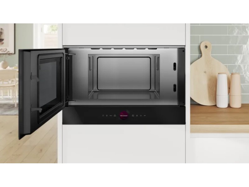 Bosch Serie 8 BFL7221B1 microwave Built-in Solo microwave 21 L 900 W Black
