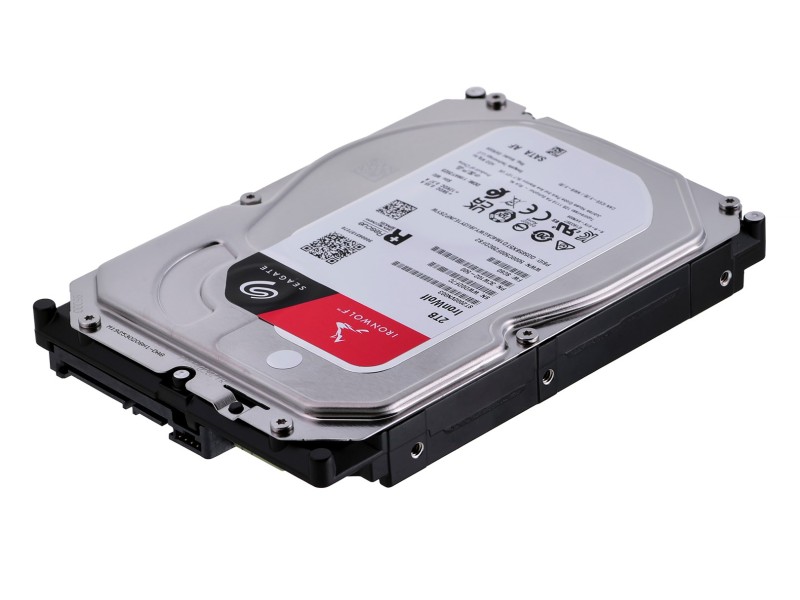 Seagate IronWolf internal hard drive 2 TB 256 MB 3.5