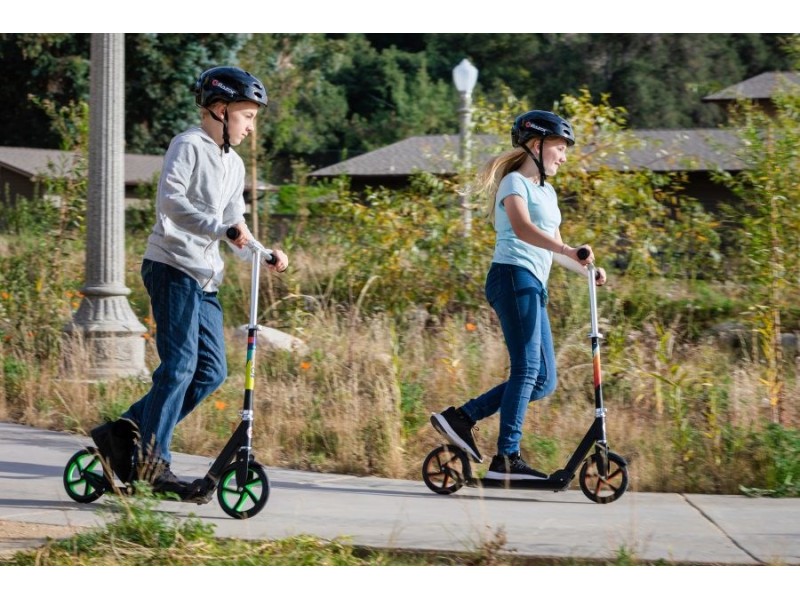 Razor A5 Lux Light-Up Kids Classic scooter Green, Multicolour