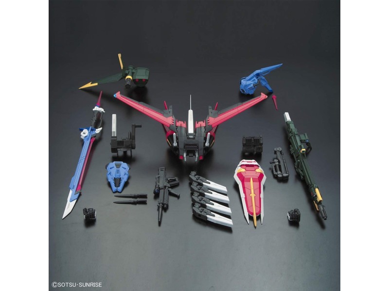 Figurka kolekcjonerska Bandai PG 1/60 PERFECT STRIKE GUNDAM