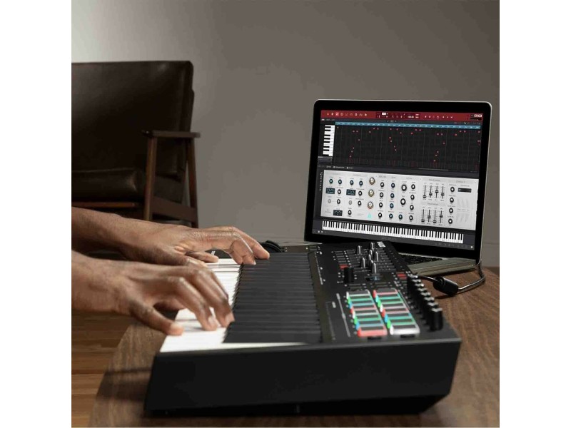 M-AUDIO Oxygen Pro 49 MIDI keyboard 49 keys USB