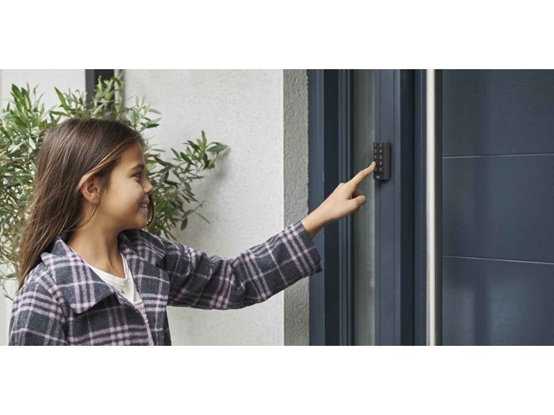 Yale 05/301000/BL numeric keypad Bluetooth Black